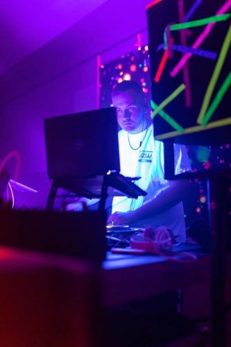 R6 3331-S-severe-noise