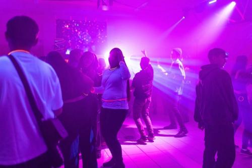 R6 3594-S-severe-noise